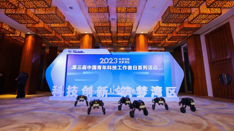自动化部署工具：材质与性能的内在逻辑**